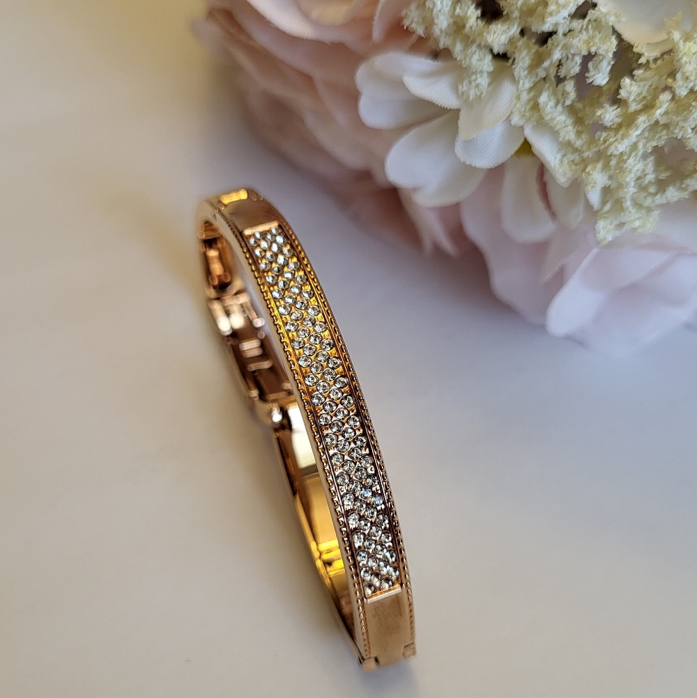 Anne Klein Bangle Bracelet Rose Gold Embellished Pavé Crystal Sign Jewelry 7 1/2